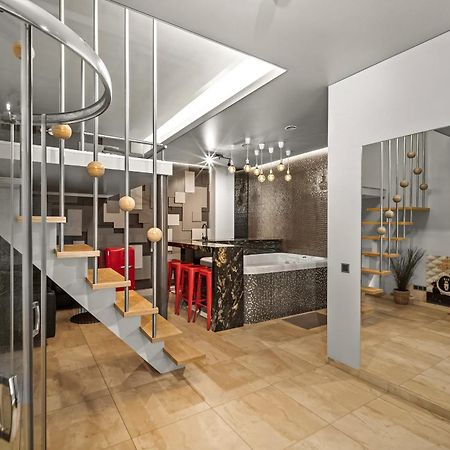 Secret Lounge - Cozy Studio With Sauna And Jacuzzi Vilnius Exterior photo