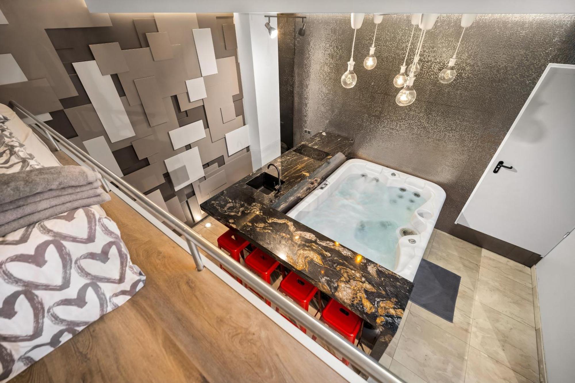 Secret Lounge - Cozy Studio With Sauna And Jacuzzi Vilnius Exterior photo